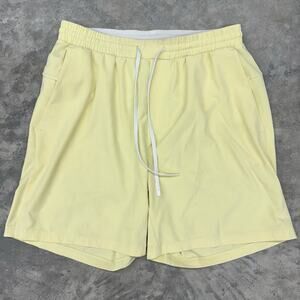 Lululemon Pool Short Linerless 5 in Mens Medijm Light Yellow Beach